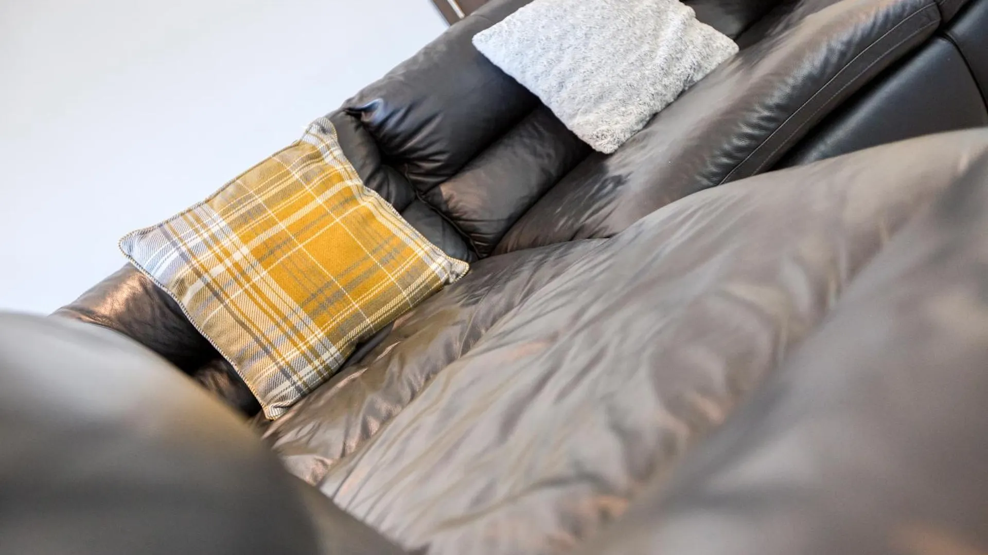 Annitchka Mansions - Penthouse In Central Malta Birkirkara 0*,