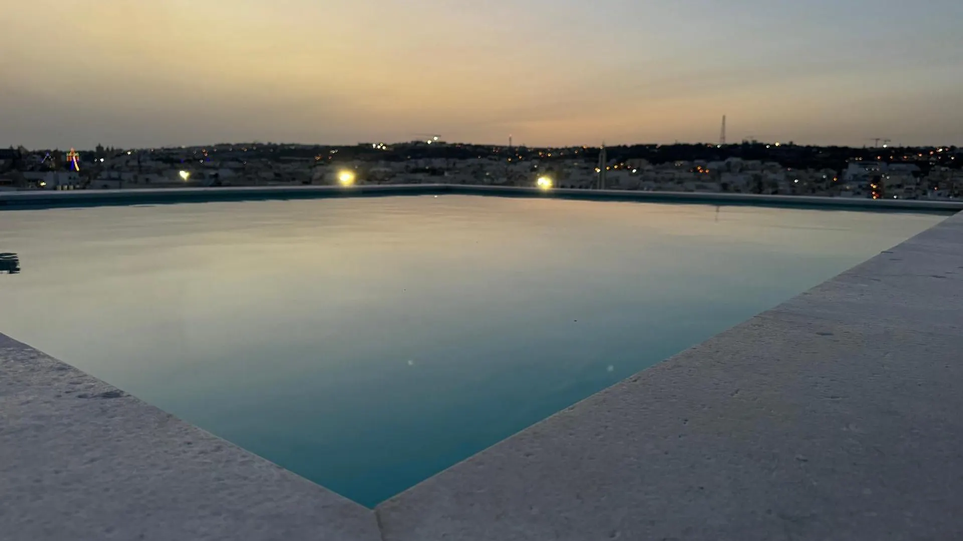 Apartment Annitchka Mansions - Penthouse In Central Malta Birkirkara